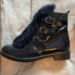 Patent leather and real fur booties